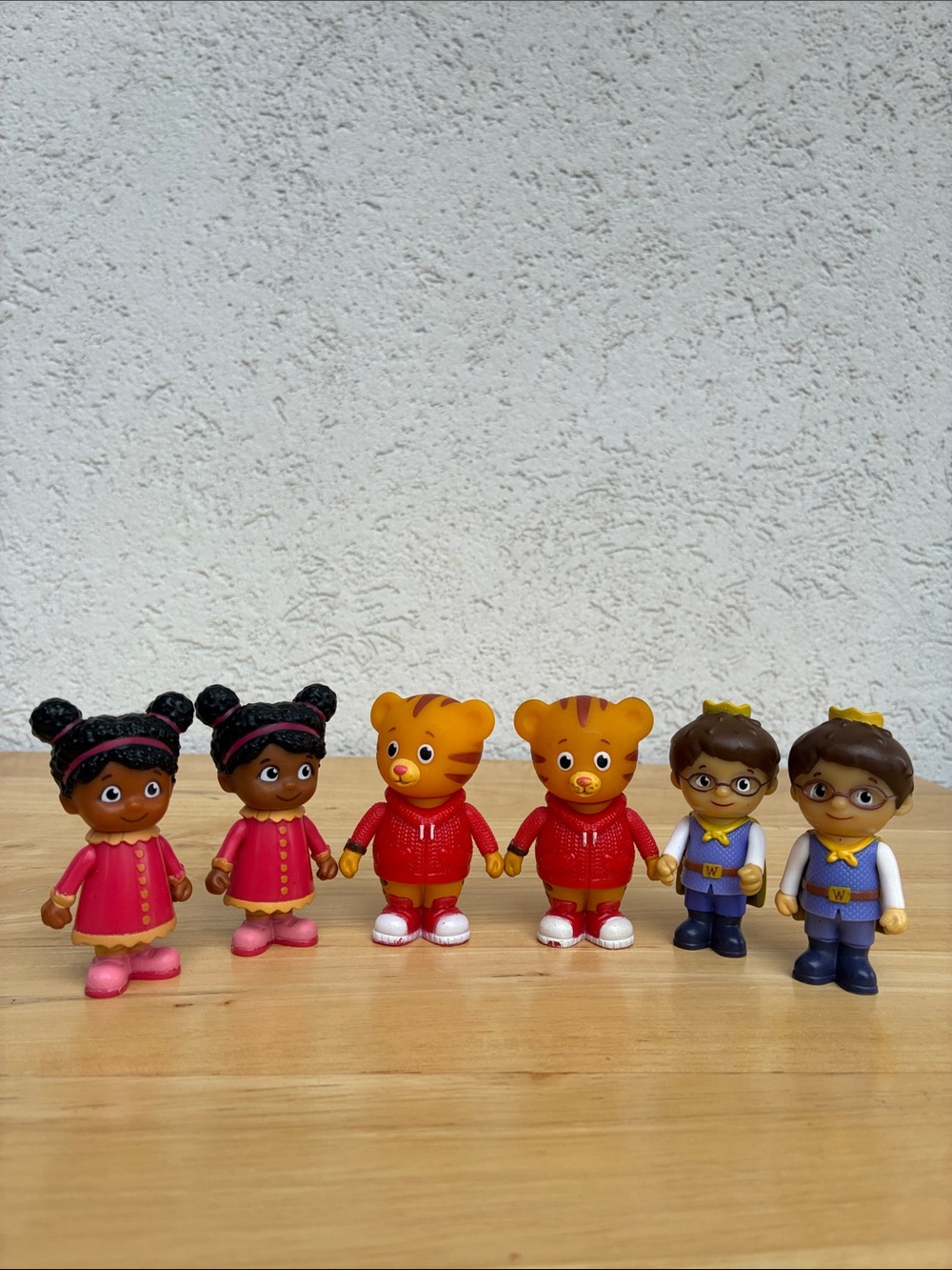 Daniel Tiger & Friends toy sets Daniel Tiger, Prince Wednesday and Miss Elaina